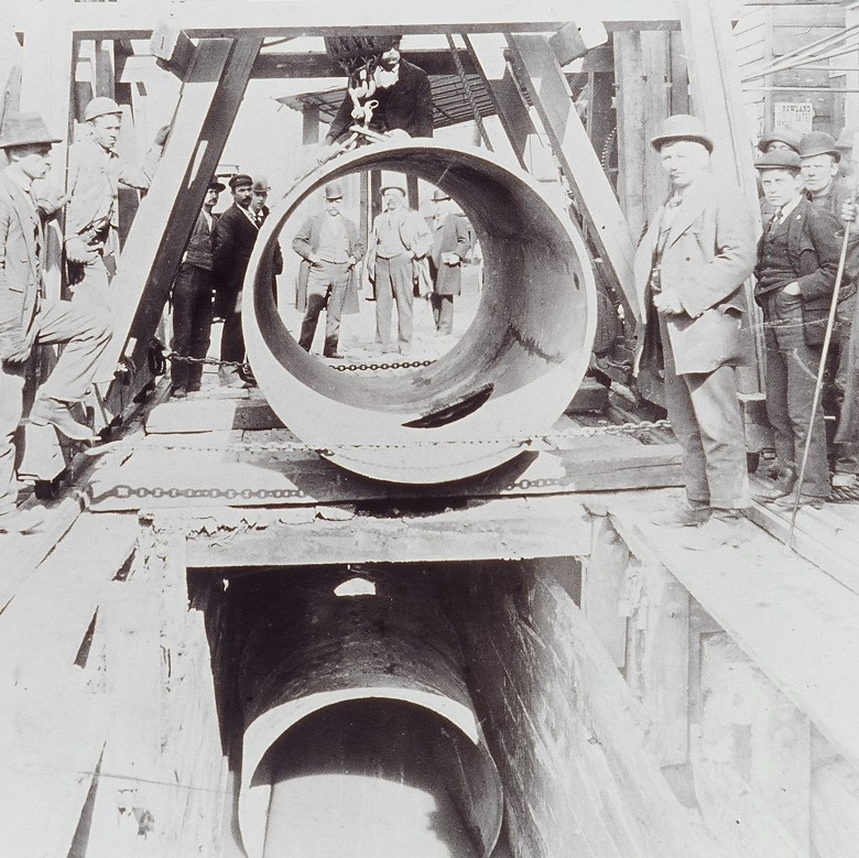 flanigan pipe crew working on baltimore sewers